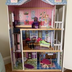 Brand New Doll House 