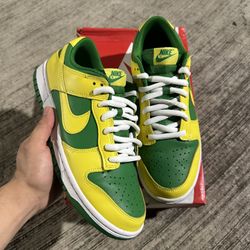 Nike Dunk Low “Reverse Brazil”
