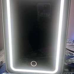 Mini Fridge With Light On Front 