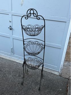 Stand with 3 basket good for fruits ,plants
