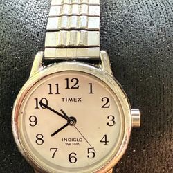 Timex TW2V05800 Watch