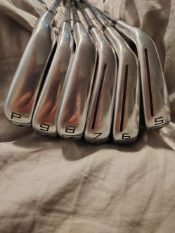 TAYLORMADE P790 IRONS 5-PW