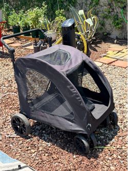 Pet stroller