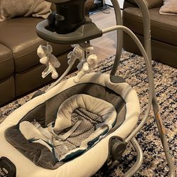 Graco baby swing and rocker