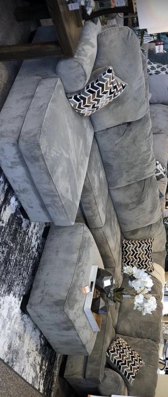 Jinllingsly Gray LAF Sectional Couch Living Room Set