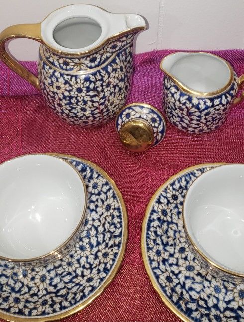 Fine Antique China Set