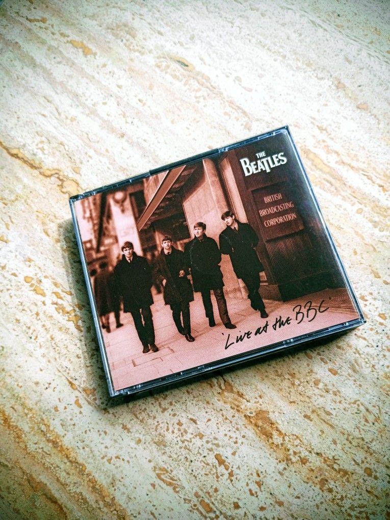  Beatles -(2) CD - BBC Live Studio Sessions in Spectral 