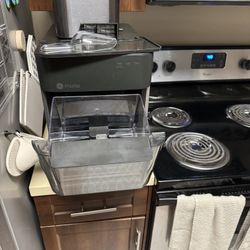 Opal 2.0 Ice Maker With Side Tank