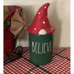 Rae Dunn Believe Gnome Candle 