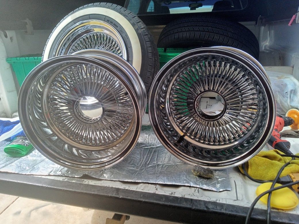 Two LA 100 Spoke Rims