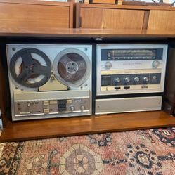 GE Reel to Reel MCM Console