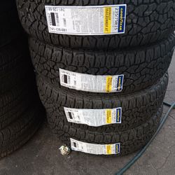 4 New Tires Installed/ Nuevas Llantas Instaladas 235/75/15 Good Year AT Tires