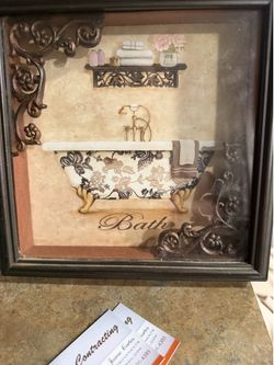 Bathroom wall decor