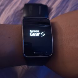 Samsung Galaxy Gear S 