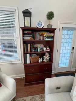 Traditional bookcase with 2 filing drawers