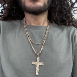 Gold Chains And Pendant