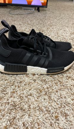 Women’s black Nmd size 7