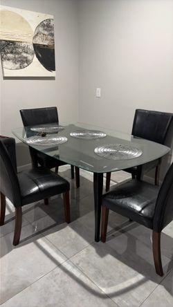 Dining Set