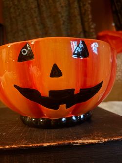 Johanna Parker Halloween serving  ￼bowl