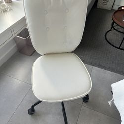 White Desk Chair 