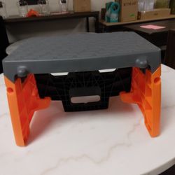 Step Stool 300 Pound Capacity 