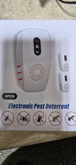 Electronic Pest Deterrent 6-Piece Set