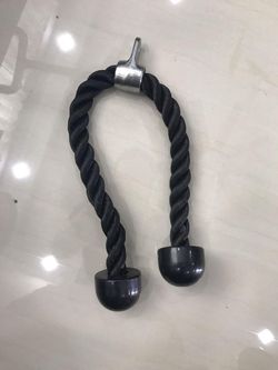 ( BRAND NEW ) Tricep Rope Attachment - Click On My Profile For More Gym Equipment 