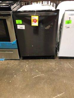 Frigidaire Dishwasher (Model:FFID2426TD) 4