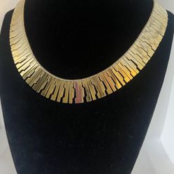 Vintage 1970’s Cleopatra Chocker Necklace Textured Polish Goldtone Metal High-End Piece
