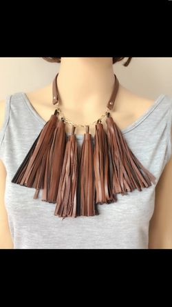Brown leather fringe chunky necklace! Brand new!