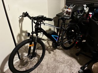 E-Bike with Helmet/Goggles BUNDLE