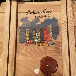 Antique Car Polonaise Set In Wooden Tote 