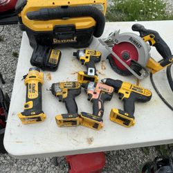 Dewalt Tools 