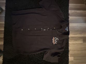 Bo’s Button Up
