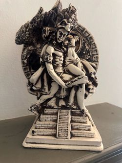 Mexican Artisan Decorative Statue – Ancient/Mayan-Inspired Figurine