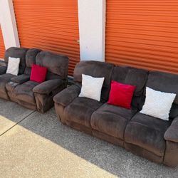 Son Reclinable Todo En Perfectas Condiciones No Roto Ni Sucio Precio $475 Sí Recoge Hoy Mismo Se La Lleva A $399