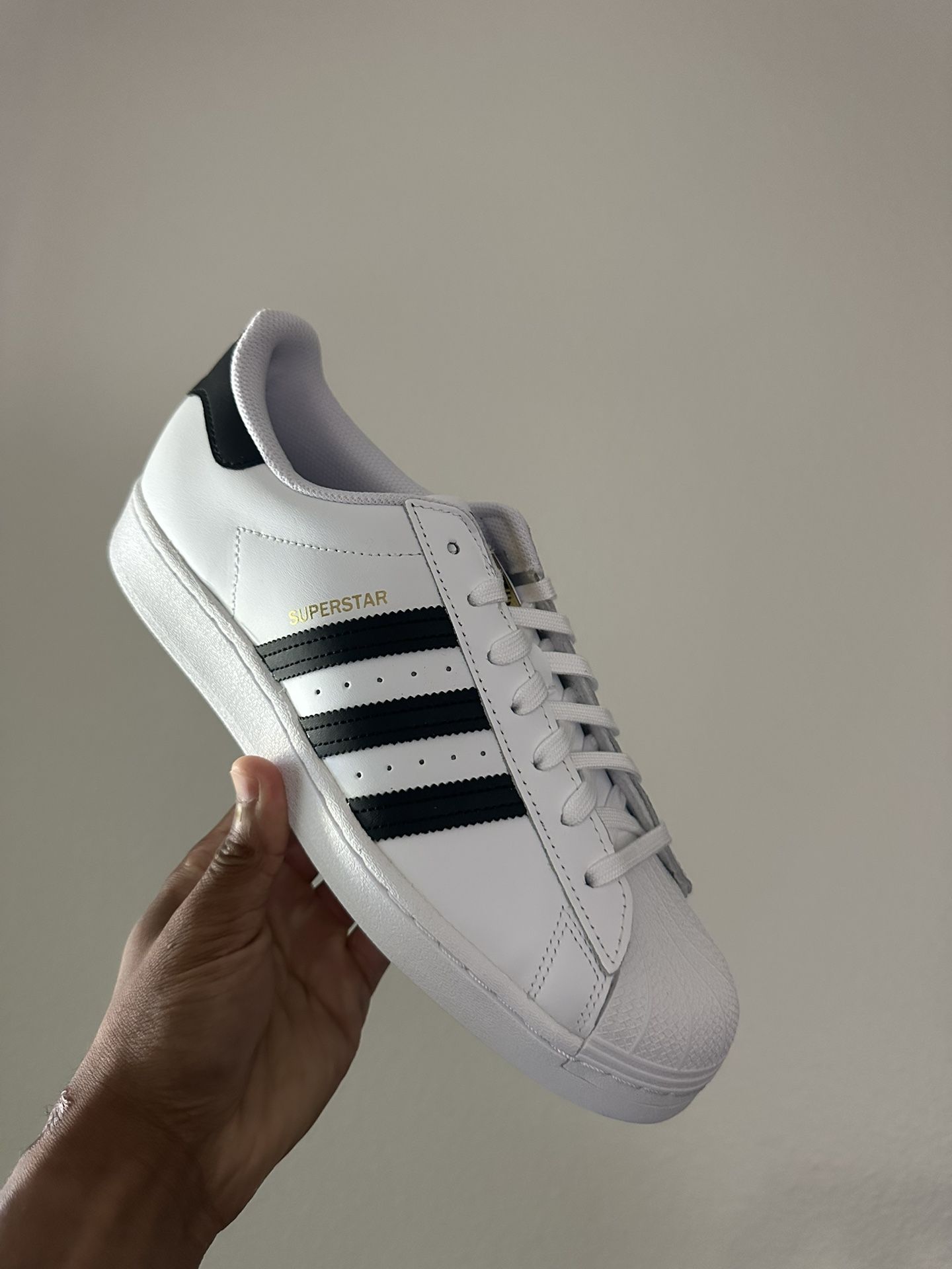 Adidas Superstar (shelltoes)