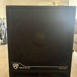 

Rockville RBG18S 18" 2000 Watt Active Powered Pro/DJ PA Subwoofer, DSP

