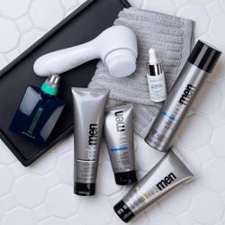 Hombre Es tu Tiempo De Consentirte Con Nuestros Productos MARY KAY🎉