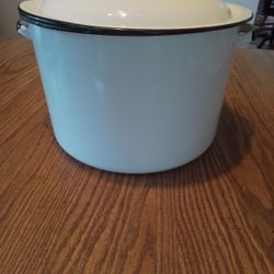 Vintage Enamelware Stock Pot 