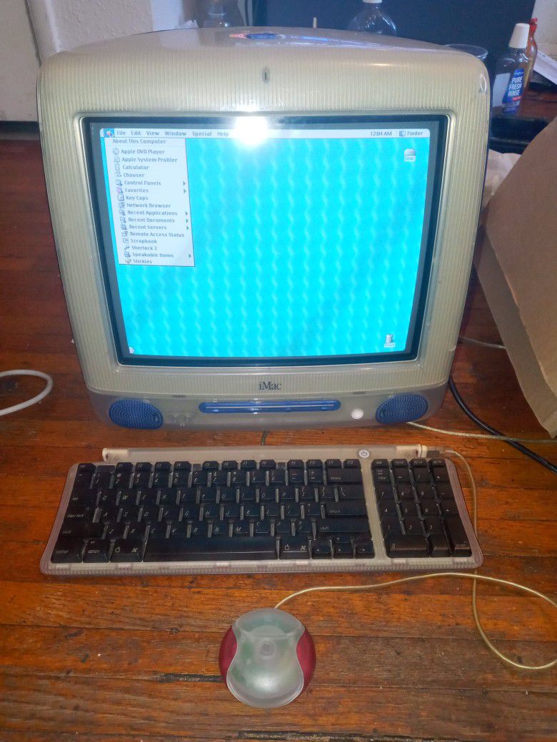 Apple Imac G3 Vintage computer With Keyboard and mouse