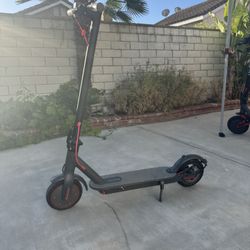 Electric scooter