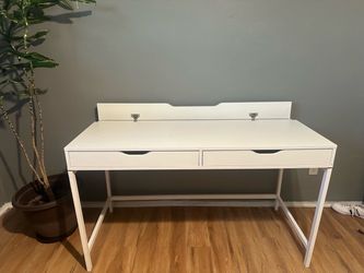 White Desk with Two Drawers