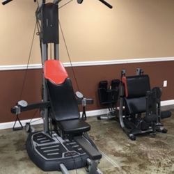 Bowflex Ultimate 2 With All Attachments 