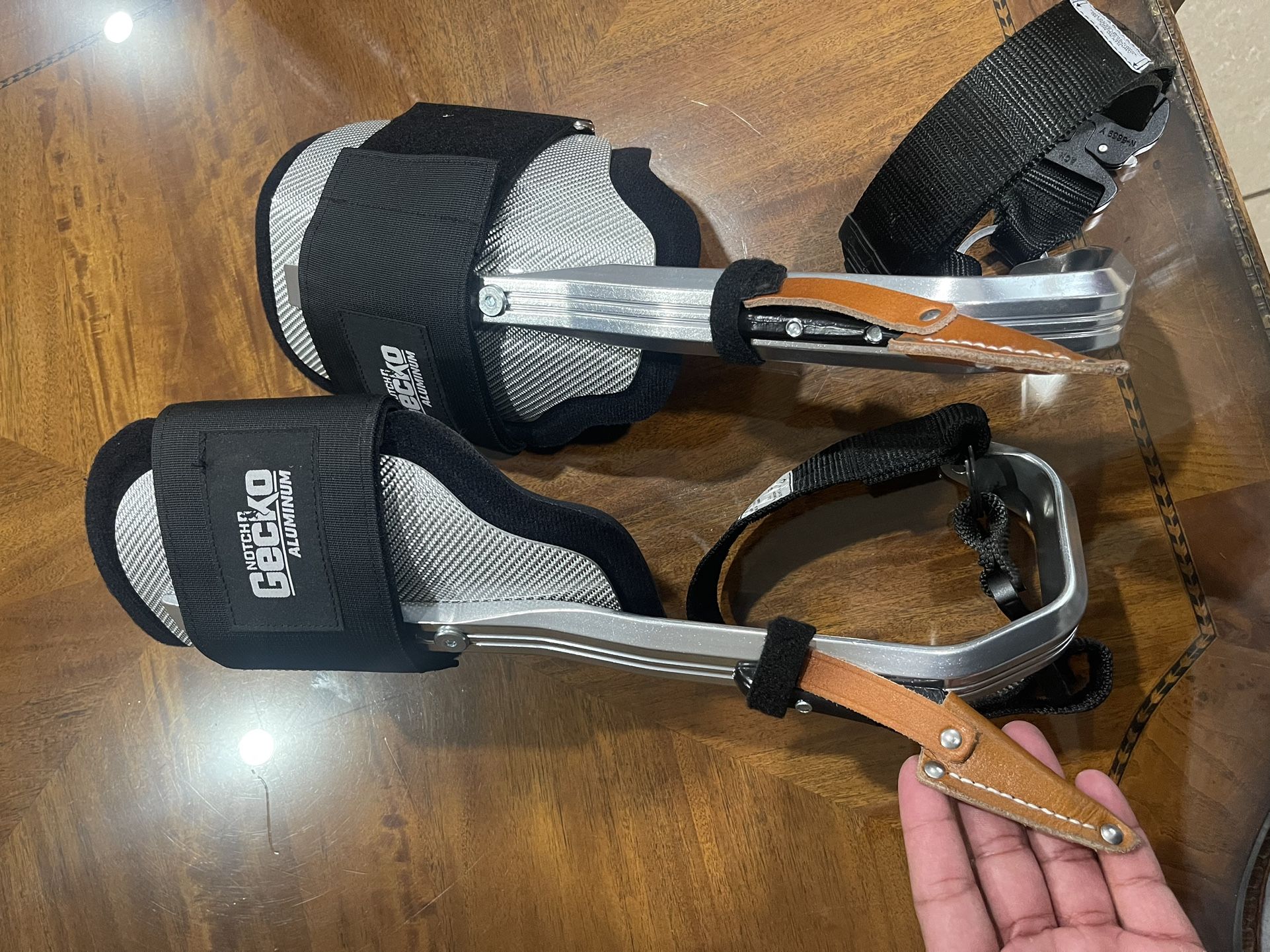 Notch Gecko Aluminum Climbing Spikes