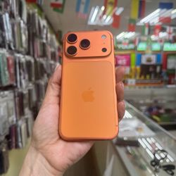 IPHONE   17  PRO  256GB UNLOCKED ORANGE