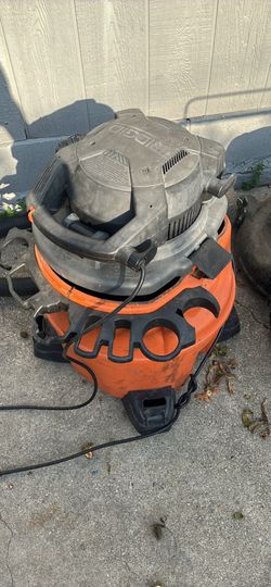 RIDGID Wet/Dry Shop Vacuum