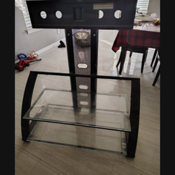 Entertainment center