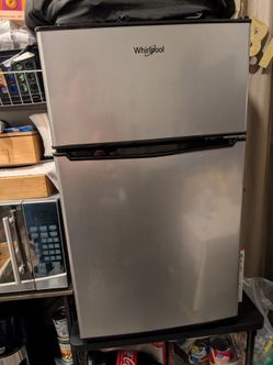 Mini Fridge Whirlpool