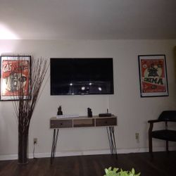 Medium Tall Accent Plant/decor